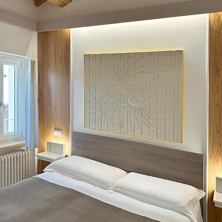 La Residenza Di Opera Arte Guest house Numana